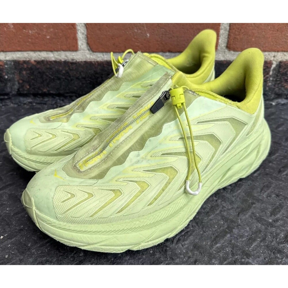 Hoka PROJECT CLIFTON BUTTERFLY/EVENING PRIMROSE Men’s 11.5 Neon Green